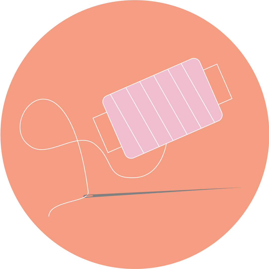 Round icon with a needle and thread illustration. It visualizes step 4: we transform your clothing item into a lining.